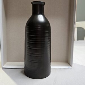 New Better Homes & Gardens Stoneware Vase 3.46 IN W x 3.46 IN D x 8.38 IN H